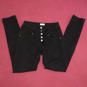 Delia’s Black High Waisted Skinny Jeans
